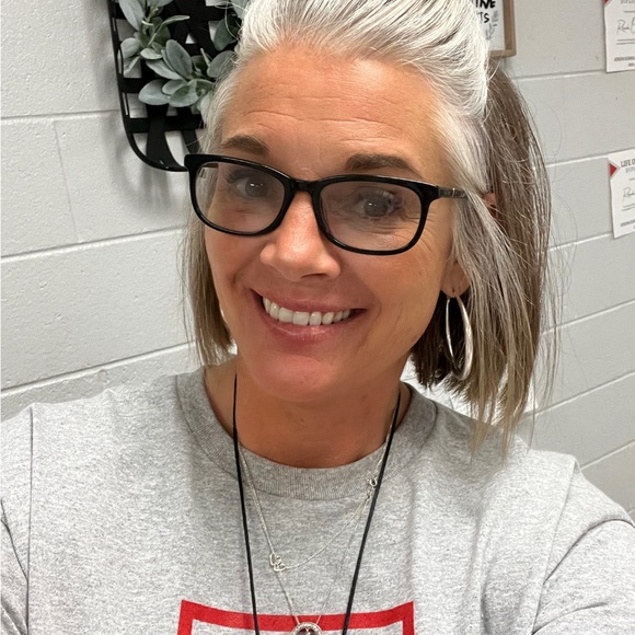 Meet your Posher, Lynnett - Picture 4 of 4